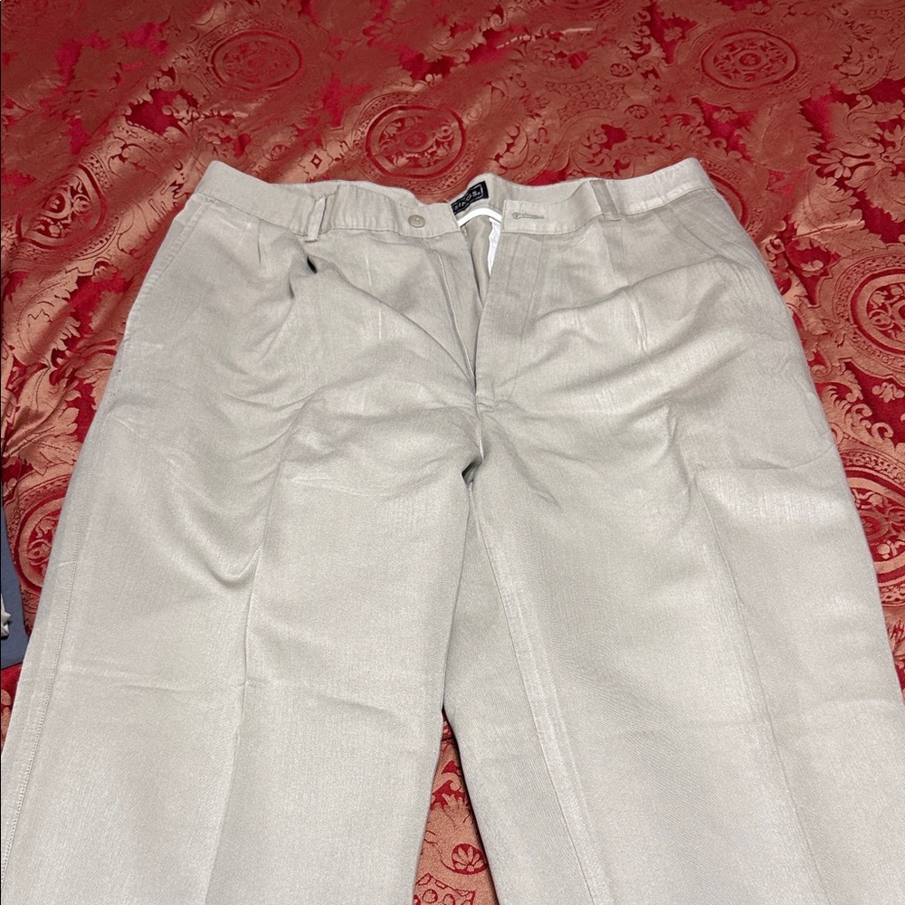 Men's Beige Pants